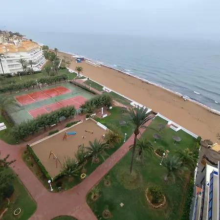Primera Linea Marinas